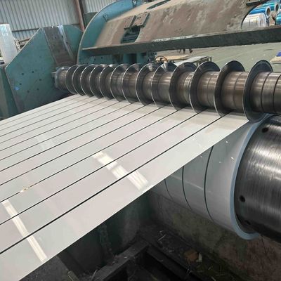 Alaşım 3105 0.28 * 180mm Anti Çizik PE Boya Döner Perde Yapımı için Ön Boya Alüminyum Şerit