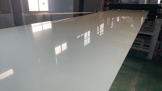 ACP için Alloy3003 H26 0.28mm X 1250mm Gümüş Renkli Boyalı Alüminyum Bobin - Alüminyum-plastik Kompozit Panel Üretimi