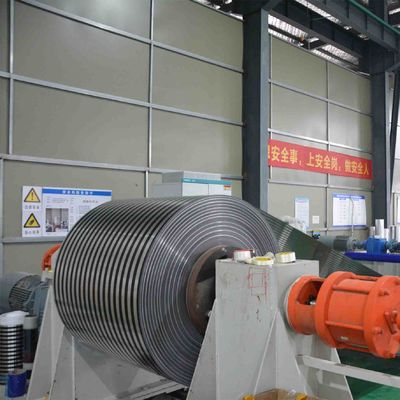 PVDF çift boyalı alüminyum bobinleri 0.7mm Kalınlığı AA 3105 Çukur sistemi için kullanılır