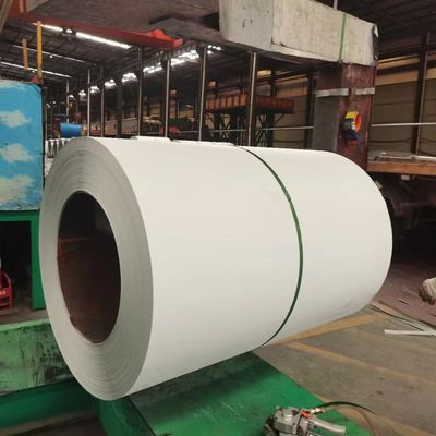 AA3003 H24 0.5MM Kalınlığı 1000MM Genişliği Bina Dekorasyonu İçin Renkli Kaplı Alüminyum Bobine