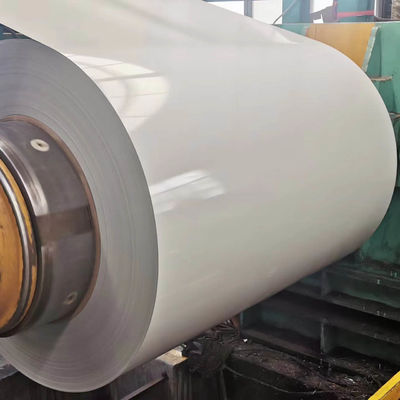 Alaşım 3004 0.6-1mm Büyük Renkli Kaplı / Ön Boyama Alüminyum Bobini Yol Çipleri İçin