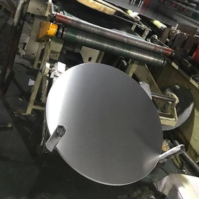 Alaşım1060 HO Temperature 0.70mm Kalınlığı 440mm Diametresi Ön boyama Alüminyum Diskler Trafik Uyarı İşareti Yapımında Kullanılan Alüminyum Çemberler