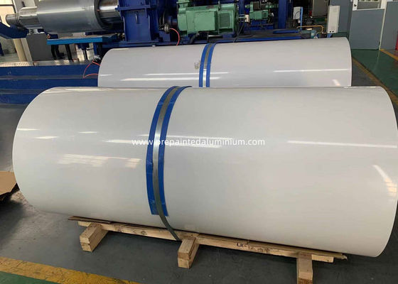 2250mm genişlik ultra genişliğinde alaşım 5052 H26 Yüksek parlak beyaz renk kaplı alüminyum bobin Van ve kamyon kutusu yapımı için kullanılan