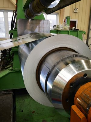 AA1050 H24 0.3MM Dekoratif şerit için önceden boyanmış alüminyum bobini